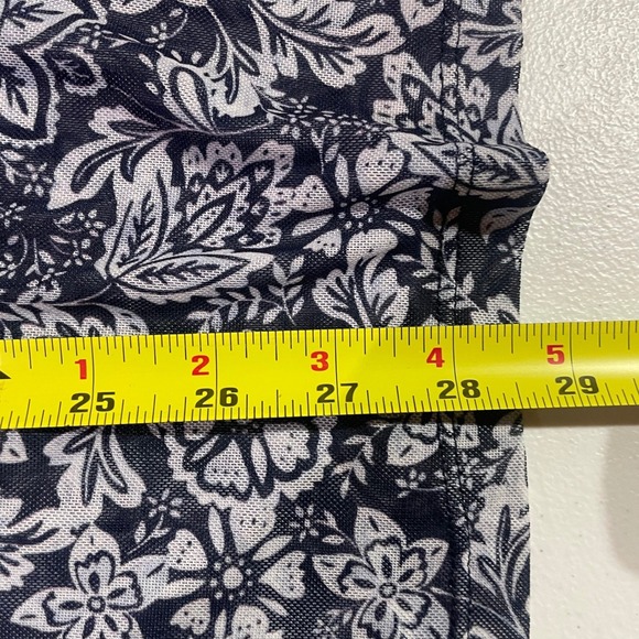 NWOT Lane Bryant 22/24 Blue White Floral Ruffled Sleeveless Blouse Boho Chic - Picture 10 of 10